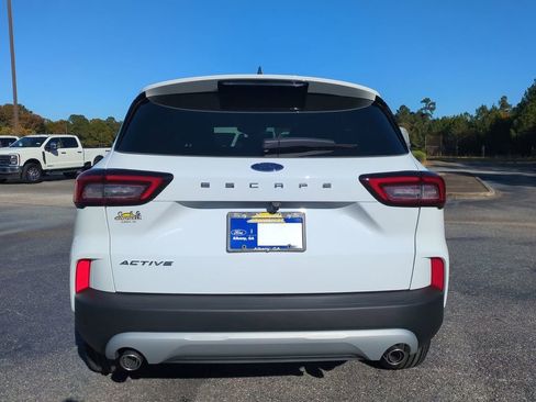 New 2026 Ford Escape Active image 5