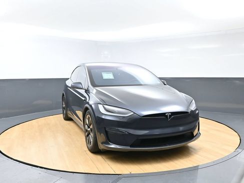 Used 2024 Tesla Model X AWD/4WD image 8