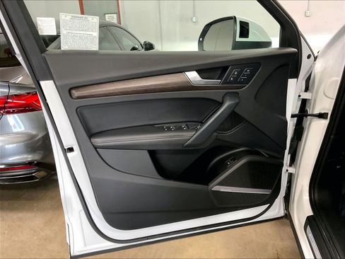 Used 2023 Audi Q5 2.0T Premium Plus w/ Premium Plus Package image 22