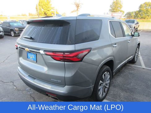 Used 2023 Chevrolet Traverse Premier image 5
