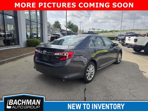 Used 2012 Toyota Camry XLE image 7