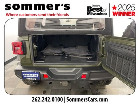 Used 2023 Jeep Wrangler Willys image 19