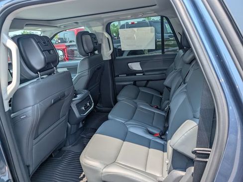 New 2027 Ford Expedition Max Active AWD/4WD image 10