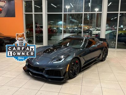 Used 2019 Chevrolet Corvette Stingray Coupe w/ Carbon Flash Badge Package