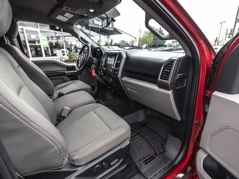 Used 2016 Ford F150 XLT w/ Equipment Group 302A Luxury AWD/4WD image 31