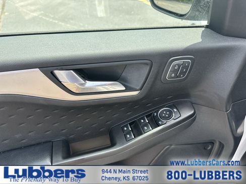 Used 2020 Ford Escape SEL AWD/4WD image 13