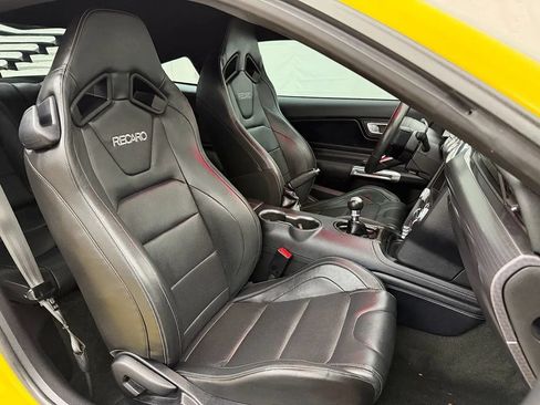 Used 2018 Ford Mustang GT Premium w/ GT Performance Package RWD image 35