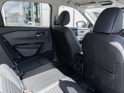 New 2026 Nissan Rogue SV AWD/4WD image 25