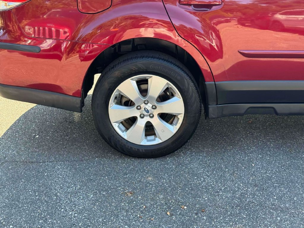 Used 2012 Subaru Outback 2.5i Limited AWD/4WD image 11