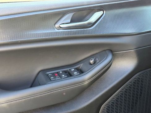 New 2026 Jeep Grand Cherokee Laredo image 13