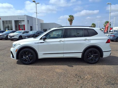 Used 2024 Volkswagen Tiguan SE R-Line w/ MDO Package, Three-Row FWD image 5