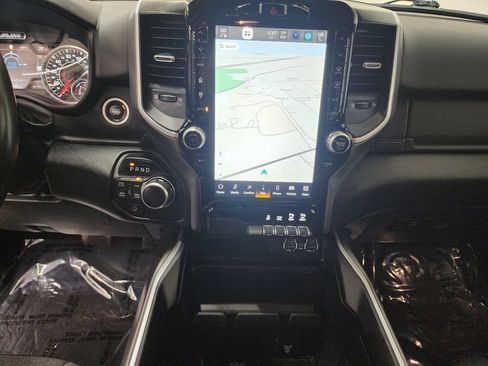 Used 2022 RAM 1500 Big Horn AWD/4WD image 17