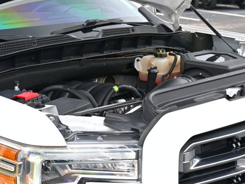 Used 2020 GMC Sierra 1500 AT4 w/ AT4 Premium Package image 39