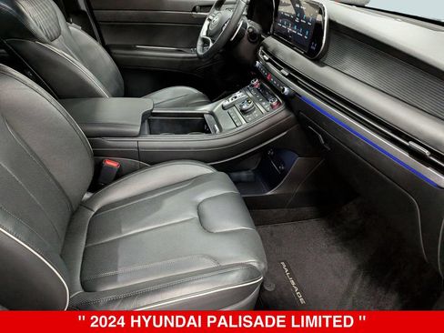 Used 2024 Hyundai Palisade Limited AWD/4WD image 37