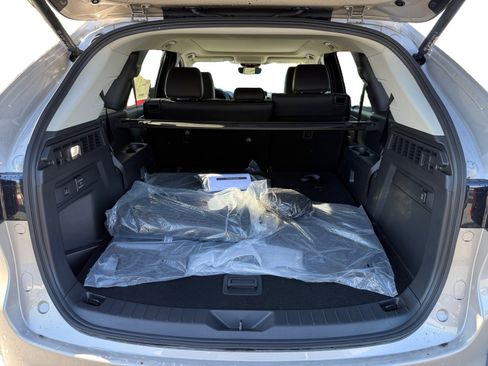 New 2026 MAZDA CX-90 Plug-In Hybrid w/Premium Sport image 17
