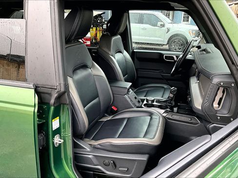 Certified 2025 Ford Bronco Outer Banks image 8