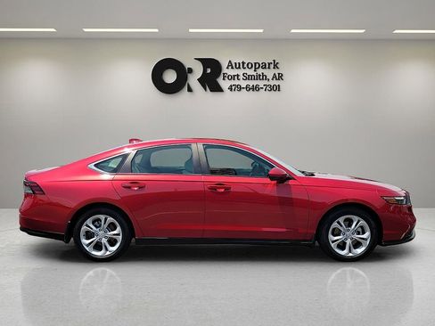 Used 2023 Honda Accord LX image 6