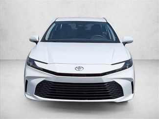 Used 2025 Toyota Camry LE FWD video 2