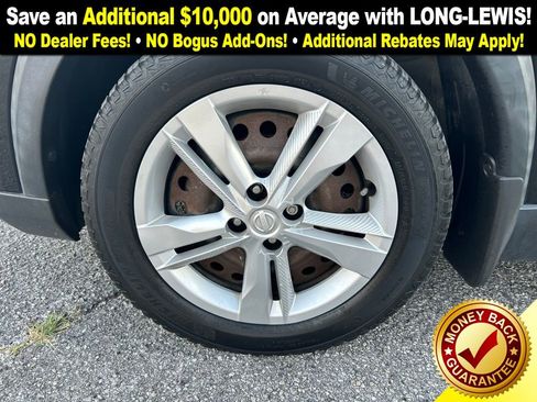 Used 2020 Nissan Kicks S image 10