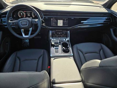 Certified 2025 Audi Q7 2.0T Premium w/ Convenience Plus Package AWD/4WD image 21