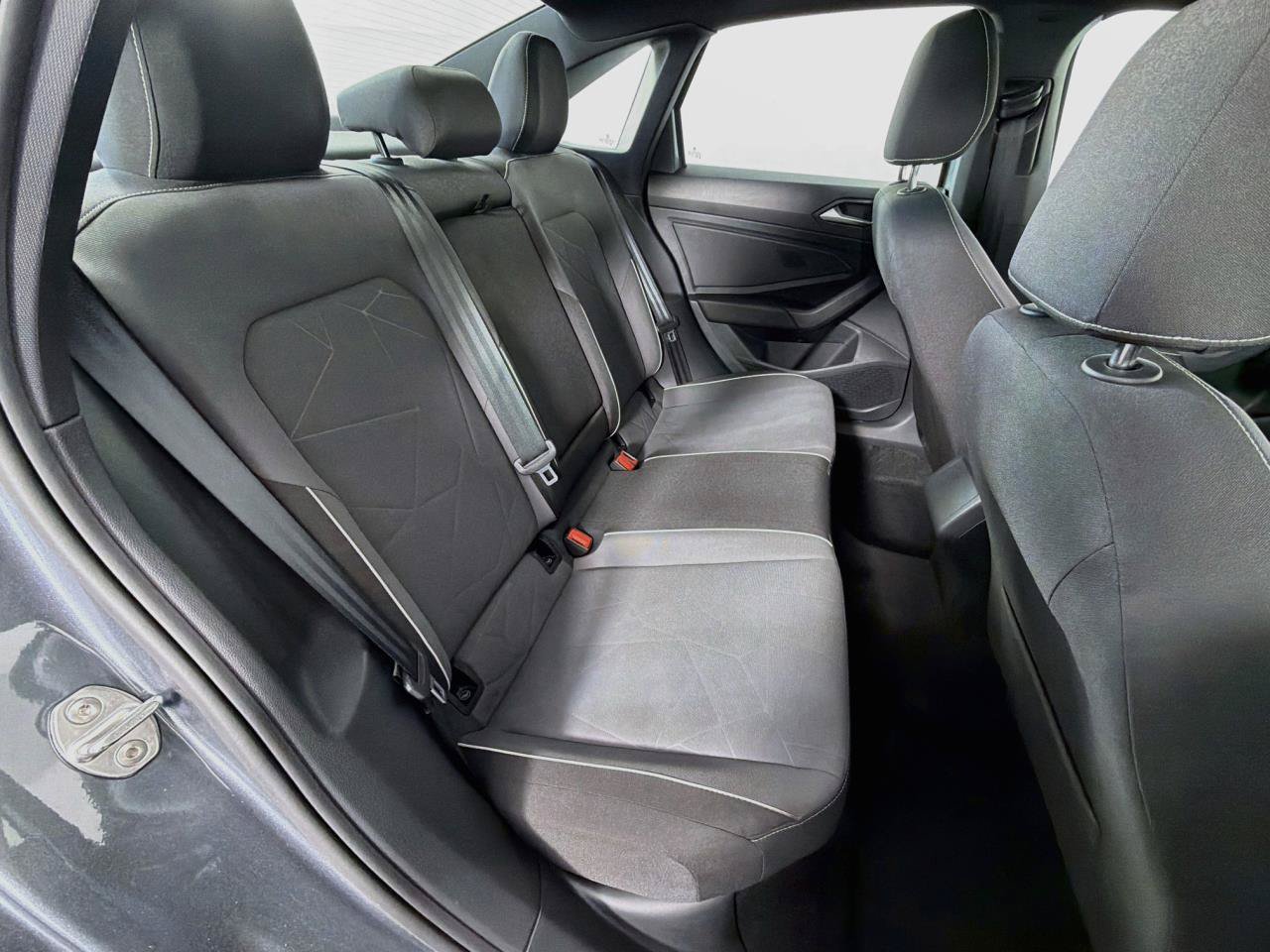 Used 2025 Volkswagen Jetta Sport FWD image 39