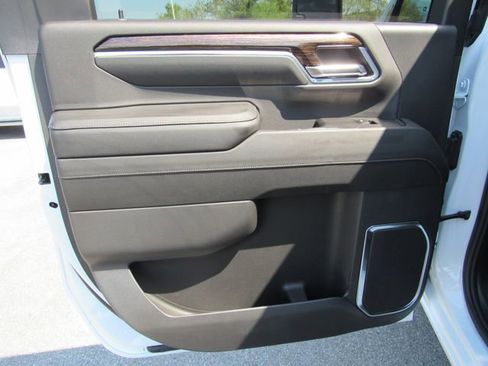 Used 2024 GMC Sierra 2500 SLE w/ SLE Convenience Package AWD/4WD image 25