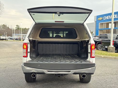 Used 2022 RAM 1500 Big Horn image 32