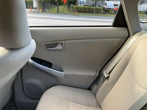 Used 2011 Toyota Prius Two FWD image 12