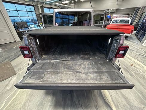 Used 2020 Jeep Gladiator Rubicon image 49
