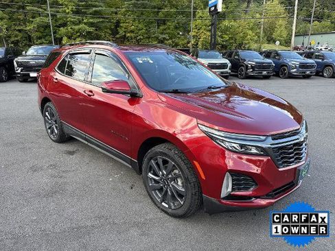 Certified 2022 Chevrolet Equinox RS w/ Infotainment Package image 7