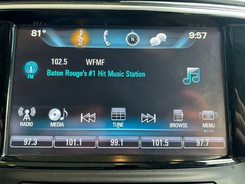 Used 2020 Buick Envision Preferred FWD image 16