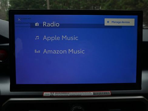 Used 2025 Toyota Tacoma TRD Sport image 12