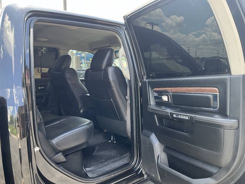 Used 2017 RAM 2500 Laramie AWD/4WD image 31