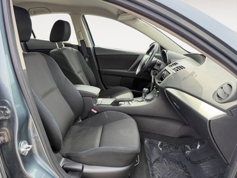 Used 2013 MAZDA MAZDA3 i Sport FWD image 19