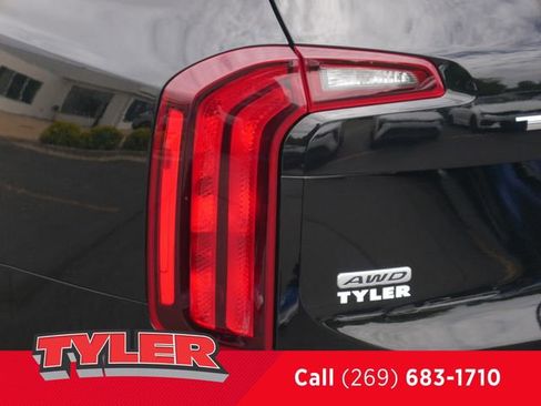 Used 2020 Kia Telluride LX AWD/4WD image 12