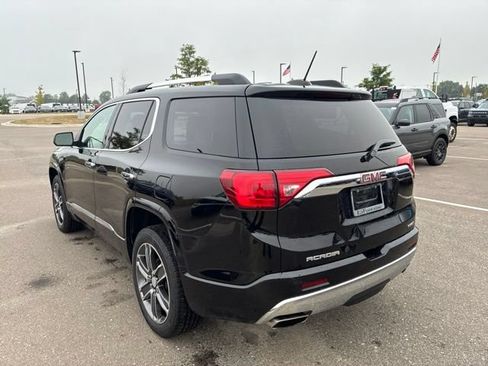 Used 2019 GMC Acadia Denali AWD/4WD image 4