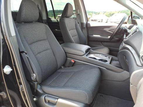 Used 2024 Honda Ridgeline Sport image 8