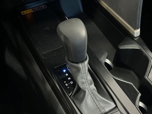 Used 2025 Toyota Camry LE FWD image 22