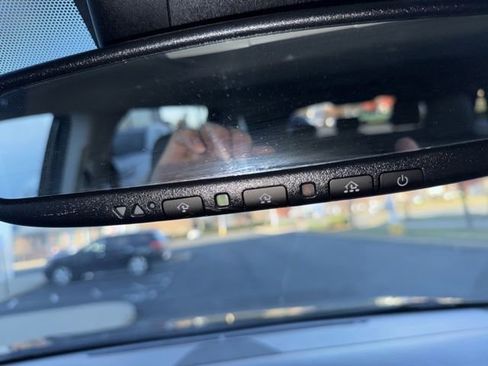 Used 2024 Toyota Sienna XLE image 17