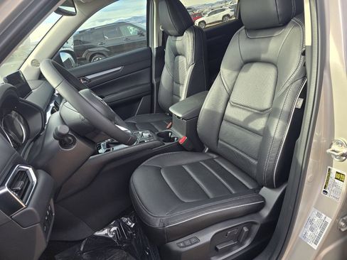 Used 2025 MAZDA CX-5 AWD 2.5 S w/ Preferred Package image 13