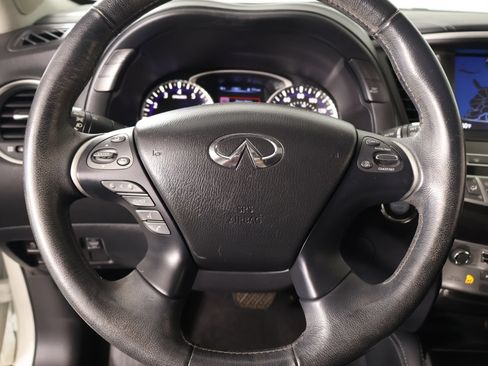 Used 2017 INFINITI QX60 Luxe w/ Premium Plus Package AWD/4WD image 3