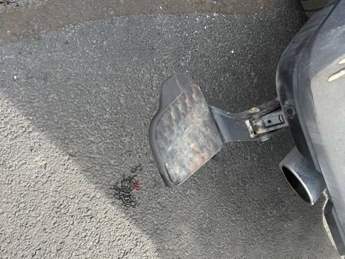 Used 2025 RAM 1500 Limited w/ Bed Utility Group image 10