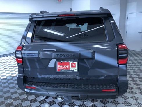 Certified 2025 Toyota 4Runner TRD Off-Road image 13