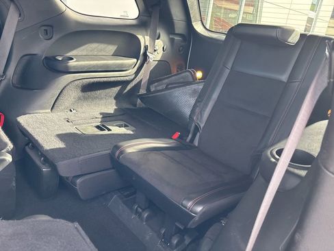 Used 2021 Dodge Durango R/T w/ Technology Group AWD/4WD image 15