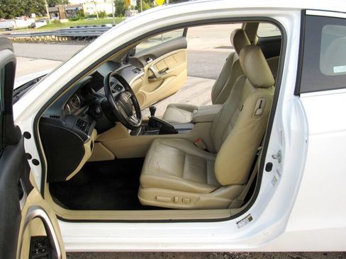 Used 2009 Honda Accord EX-L image 18