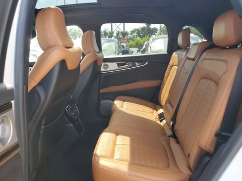 Certified 2023 Lincoln Nautilus Black Label image 10