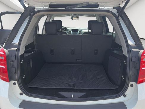 Used 2016 Chevrolet Equinox LTZ w/ Enhanced Convenience Package FWD image 16