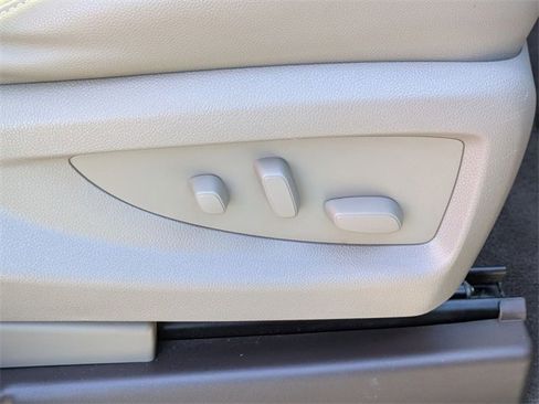 Used 2018 GMC Sierra 1500 SLT image 41