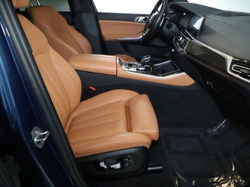 Certified 2022 BMW X5 xDrive45e w/ Executive Package image 37