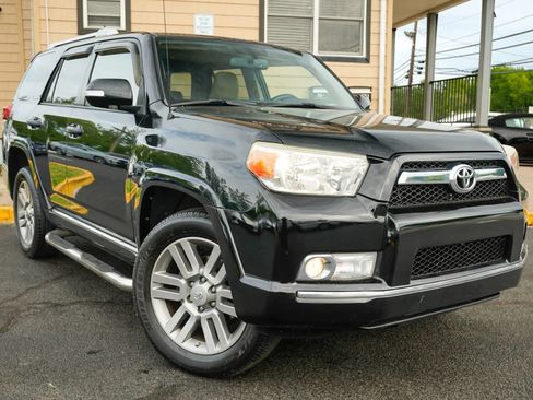 Used 2010 Toyota 4Runner Limited AWD/4WD image 3